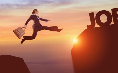 Numărul locurilor de muncă în cădere liberă